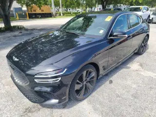 Genesis G70 2023 2.0T Sedan 4p