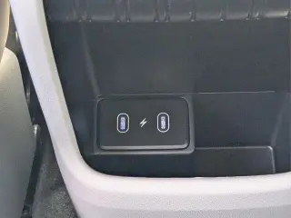 Hyundai KONA 2026 SE 4p SUV