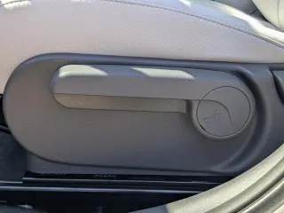 Hyundai KONA 2026 SE 4p SUV