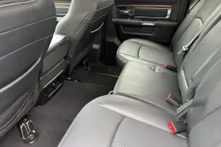 Ram 2500 2018 4x4 Laramie 4dr Crew Cab 6.3 ft. SB Camioneta