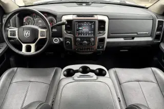Ram 2500 2018 4x4 Laramie 4dr Crew Cab 6.3 ft. SB Camioneta