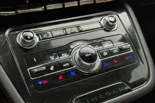 Lincoln Corsair 2020 AWD Reserve 4p SUV