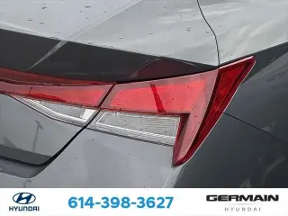 Hyundai ELANTRA 2024 SEL 4p Sedan
