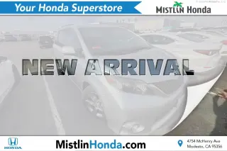 Toyota Sienna 2011 SE 8-Pasajeros 4p Minivan