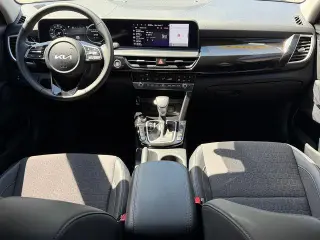 Kia Seltos 2024 AWD S 4p SUV