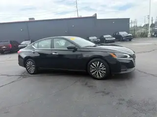 Nissan Altima 2025 2.5 SV 4p Sedan