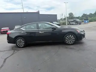 Nissan Altima 2025 2.5 SV 4p Sedan