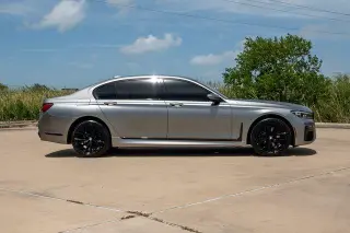 BMW Serie 7 2021 740i 4p Sedan