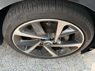 Hyundai SONATA 2023 SEL Plus Sedan de 4 puertas