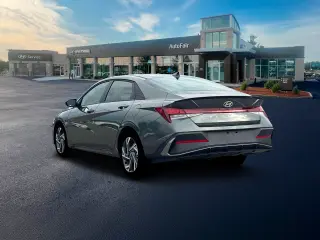 Hyundai ELANTRA 2025 SEL Sport 4p Sedan