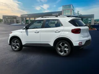 Hyundai VENUE 2024 SEL 4p Crossover