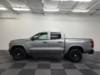 Chevrolet Colorado 2026 4x4 Work Truck 4p Camión de Trabajo Cabina de Tripulación 4p 5 ft. SB