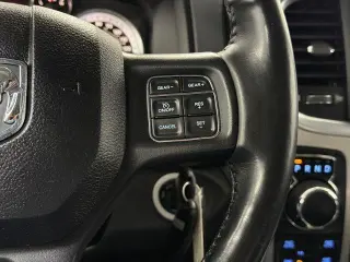 Ram 1500 2018 4x4 SLT 4dr Crew Cab 5.5 ft. SB Pickup
