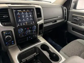 Ram 1500 2018 4x4 SLT 4dr Crew Cab 5.5 ft. SB Pickup