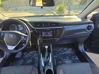 Toyota Corolla 2018 LE 4p Sedán