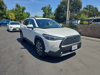 Toyota Corolla Cross 2023 AWD XLE 4p Crossover