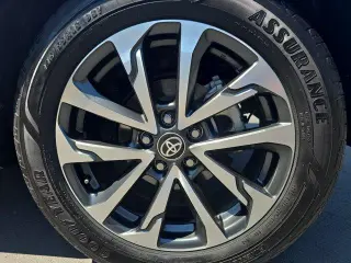 Toyota Corolla Cross 2023 AWD XLE 4p Crossover