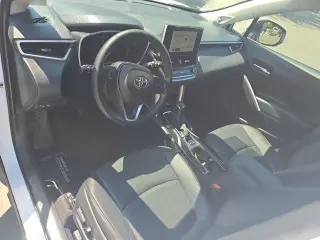 Toyota Corolla Cross 2023 AWD XLE 4p Crossover