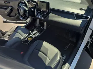 Toyota Corolla Cross 2023 AWD XLE 4p Crossover