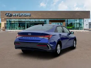 Hyundai ELANTRA 2026 SE 4p Sedan