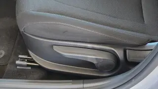 Hyundai ELANTRA 2025 SE Sedán 4p