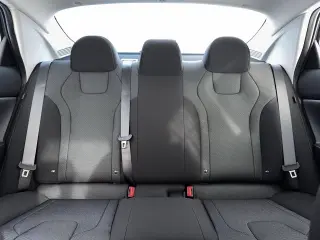 Hyundai ELANTRA 2026 SE Sedán 4p.