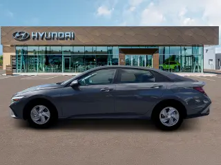 Hyundai ELANTRA 2026 SE Sedán 4p.