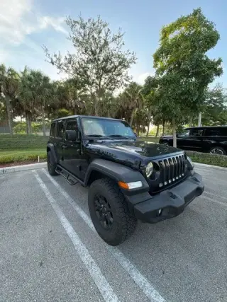 Jeep Wrangler Unlimited 2020 4x4 Sport 4p SUV