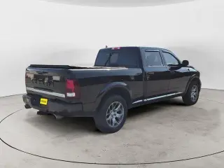 Ram 1500 2018 4x4 Laramie Limited 4dr Crew Cab 6.3 ft. SB Pickup