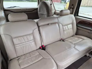 Ford Excursion 2000 4dr Limited 4WD SUV