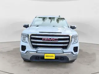 GMC Sierra 1500 2020 4x4 SLE 4p. Cabina Completa Estándar 5.8 ft. LB