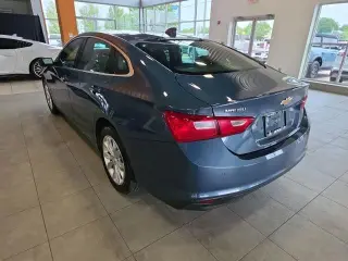 Chevrolet Malibu 2024 LT 4p Sedan con 1LT