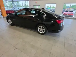 Chevrolet Malibu 2024 LT 4p Sedan con 1LT