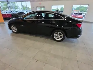 Chevrolet Malibu 2024 LT 4p Sedan con 1LT