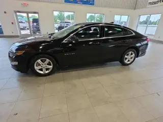 Chevrolet Malibu 2024 LT 4p Sedan con 1LT