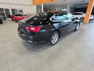 Chevrolet Malibu 2024 LT 4p Sedan con 1LT