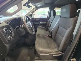 GMC Sierra 1500 2021 4x4 Base 4p Cabina Tripulada 6,6 ft. SB
