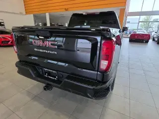 GMC Sierra 1500 2021 4x4 Base 4p Cabina Tripulada 6,6 ft. SB