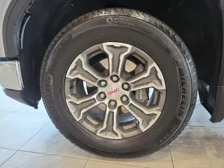 GMC Sierra 1500 2025 4x4 SLT 4p Crew Cab 5.8 ft. CB