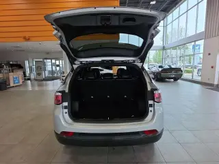 Jeep Compass 2024 4x4 Latitude 4p SUV