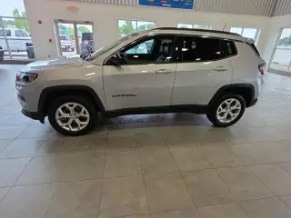 Jeep Compass 2024 4x4 Latitude 4p SUV