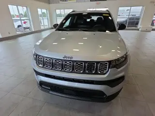 Jeep Compass 2024 4x4 Latitude 4p SUV