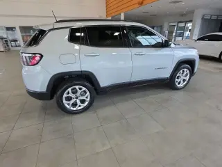 Jeep Compass 2024 4x4 Latitude 4p SUV
