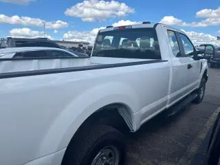 Ford F-250 Super Duty 2020 4x4 XL 4p SuperCab 6.8 ft. SB Camioneta