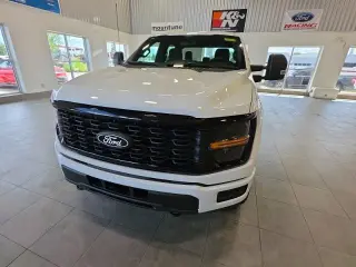 Ford F-150 2024 4x4 STX 4p SuperCrew 5.5 ft. SB