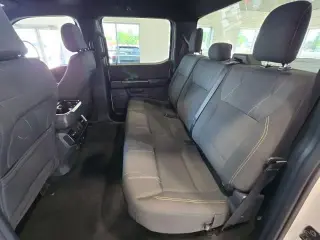 Ford F-150 2024 4x4 STX 4p SuperCrew 5.5 ft. SB