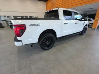 Ford F-150 2024 4x4 STX 4p SuperCrew 5.5 ft. SB