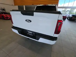 Ford F-150 2024 4x4 STX 4p SuperCrew 5.5 ft. SB