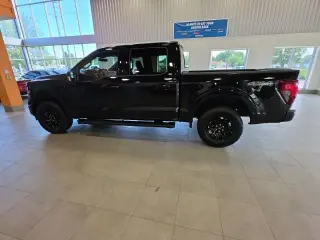 Ford F-150 2024 4x4 XLT 4p SuperCrew 5.5 pies CB