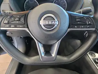 Nissan Sentra 2025 SV 4p Sedan